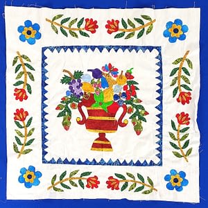 Hand applique Floral Fruit Basket WALL QUILT TOP – Beautiful small details