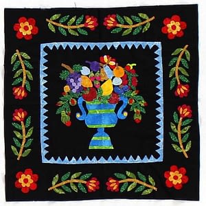 Hand applique Floral Fruit Basket WALL QUILT TOP – Beautiful small details