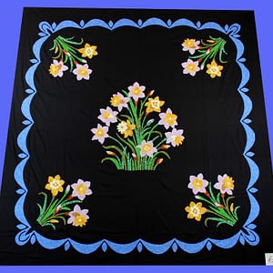 Traditional Hand Applique 40’s style floral design QUILT TOP – Great Swag Border